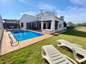 El Valle Golf - 3 bedroom villa with private swimming pool and large garden